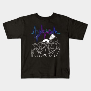 Geometric Vinyl Music Record Sound Wave Graphic Kids T-Shirt